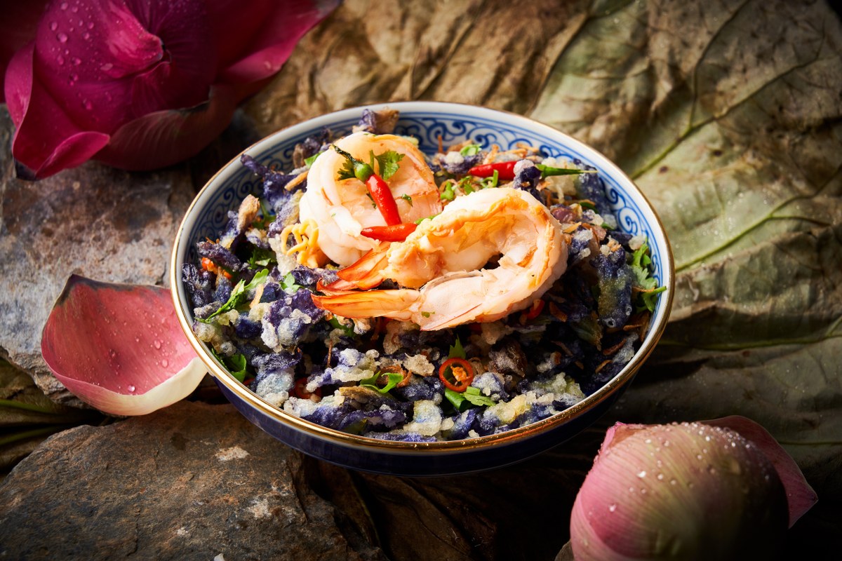 Khao Ekkamai 